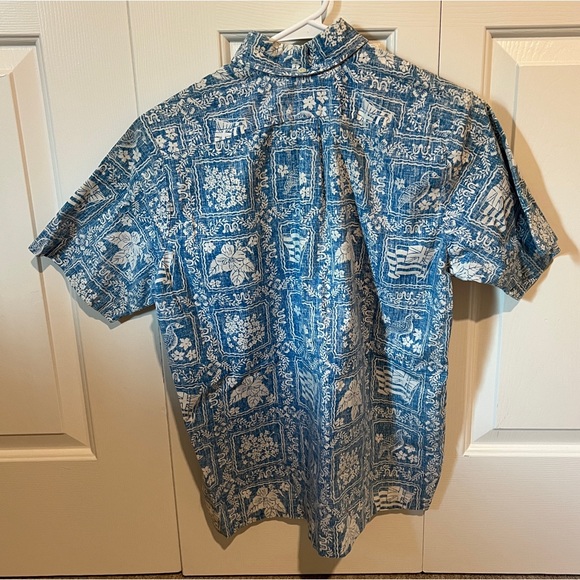 Reyn Spooner Hawaiian Shirt - Picture 2 of 5
